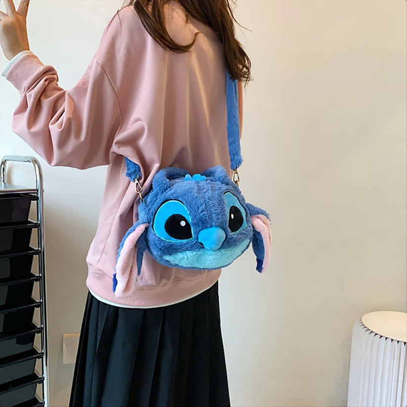 Plišana Stitch torbica